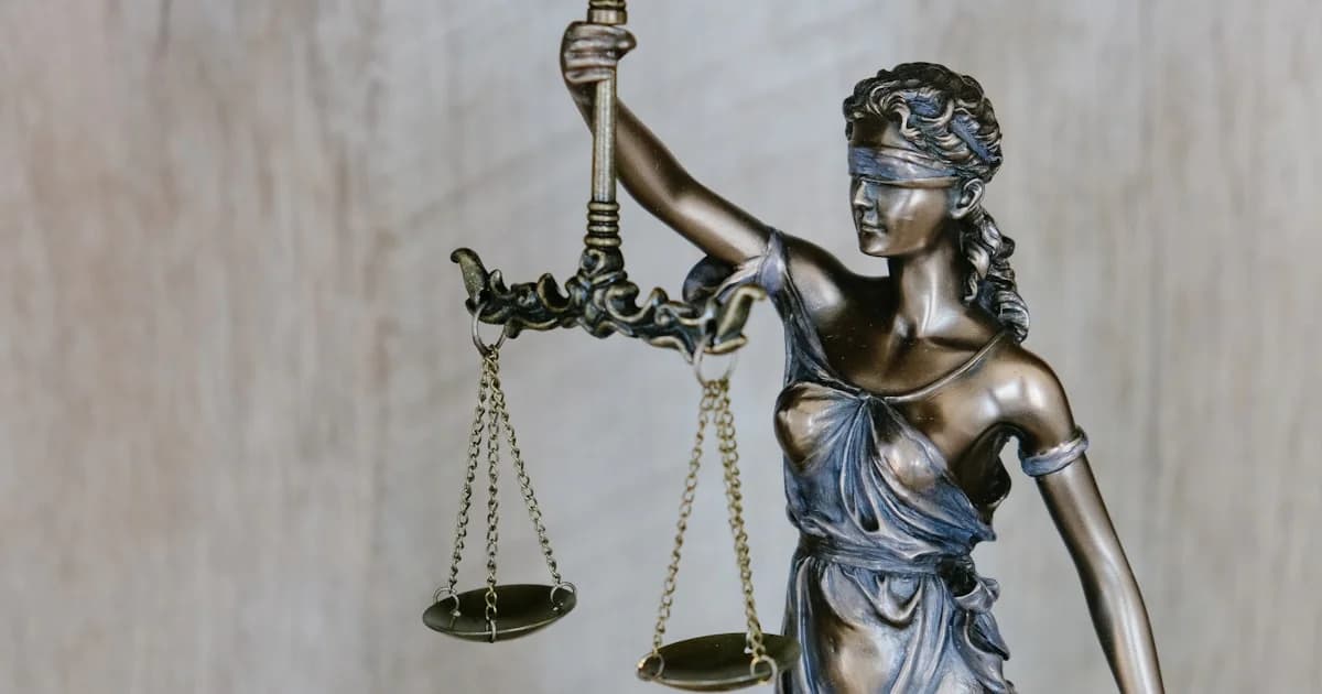Google fined €890M: what changes for your business SEO in Spain